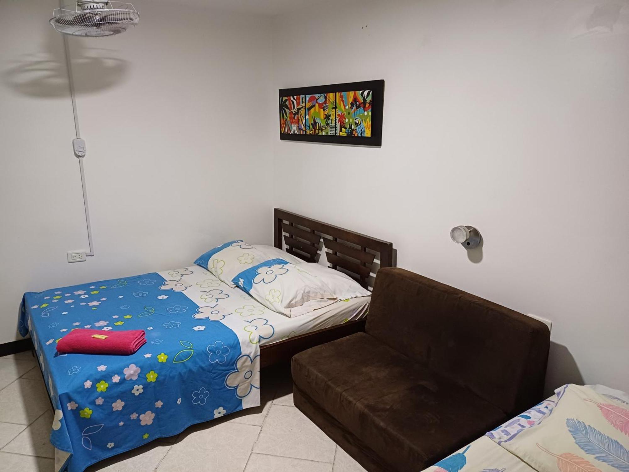 Casablanca Hostel Cali B&B Екстериор снимка